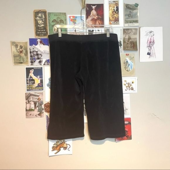 JUICY COUTURE VINTAGE Y2K BEDAZZLED BEJEWELED SPARKLE TERRY CLOTH BERMUDA SHORT - Picture 2 of 8